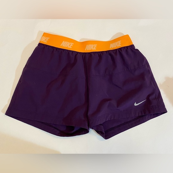 NIKE ORANGE AND PURPLE ATHLETIC SHORTS // SIZE SMALL💜 - Picture 2 of 5